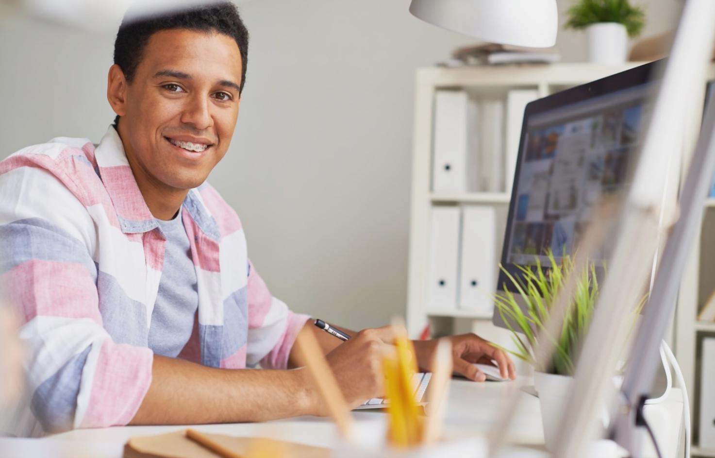 Sesión de análisis financiero en curso